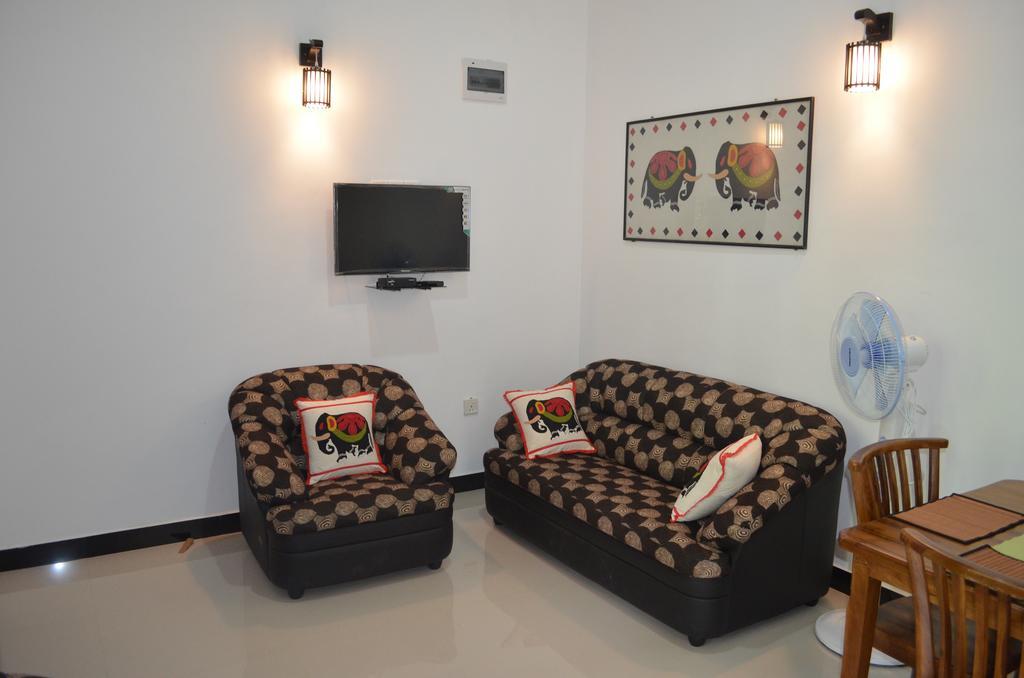 Aroma Villa Homestay Polonnaruwa Exterior foto